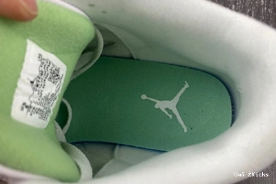 Retro Jordan CK9246 102 383 SmartChoice 3 0804